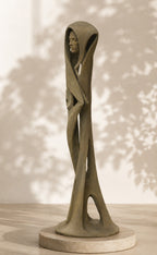 Rinascita – Viandante, scultura di Paola Grassi — MonferrArte